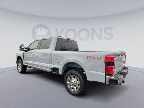 New 2025 Ford F350 Lariat w/ Lariat Ultimate Package image 4