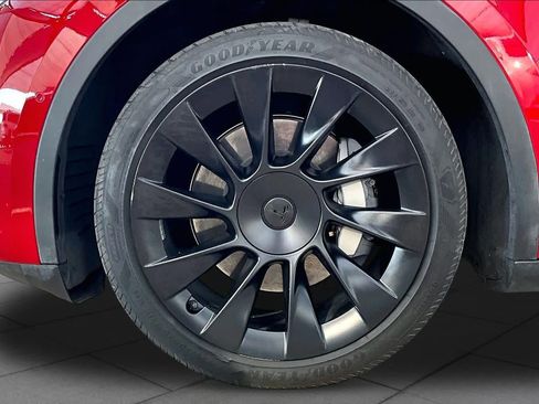 Used 2020 Tesla Model Y Long Range AWD/4WD image 9