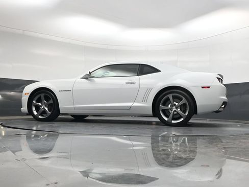Used 2010 Chevrolet Camaro SS w/ RS Package RWD image 37