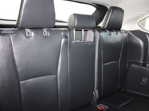 Used 2022 Toyota Highlander XLE image 17