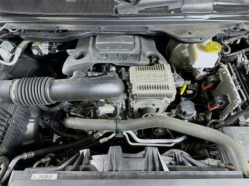 Used 2020 RAM 1500 Big Horn image 9