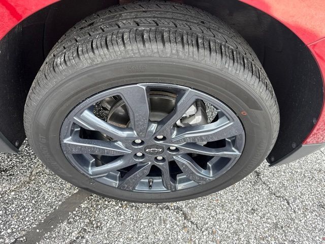 Certified 2024 Chevrolet Equinox RS w/ RS Leather Package AWD/4WD image 8