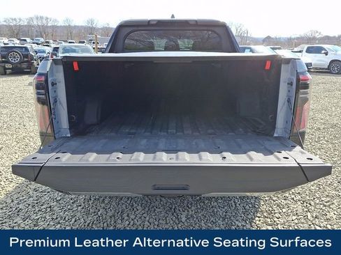 Used 2024 GMC Sierra EV Denali image 30