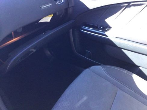 Certified 2018 Dodge Charger R/T image 27