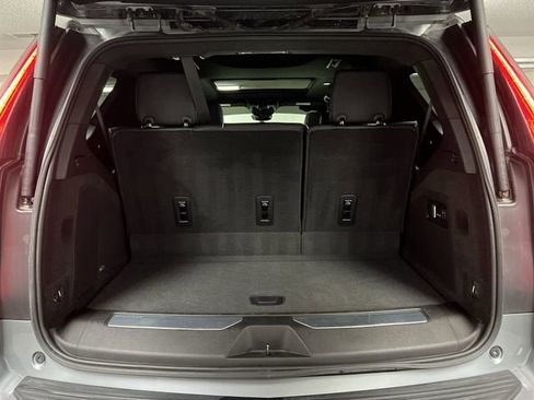 Certified 2023 Cadillac Escalade Premium Luxury AWD/4WD image 27