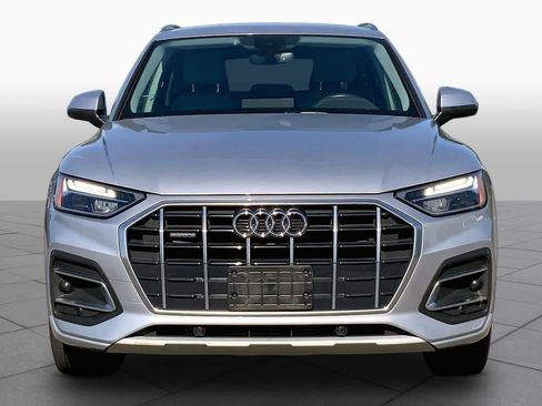Used 2021 Audi Q5 2.0T Premium w/ Convenience Package AWD/4WD image 4