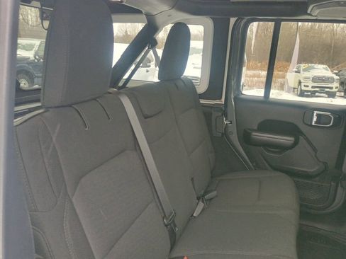 Used 2021 Jeep Wrangler Unlimited Sport S image 20
