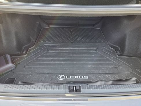 Used 2025 Lexus IS 300 w/ Premium Package RWD image 29