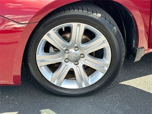 Used 2012 Chrysler 200 Touring image 32