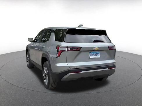 Used 2025 Chevrolet Equinox LT FWD image 11