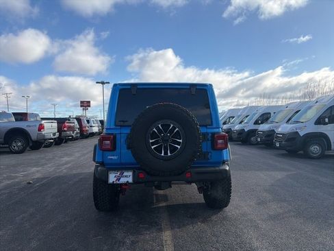 Used 2024 Jeep Wrangler Unlimited Rubicon image 4