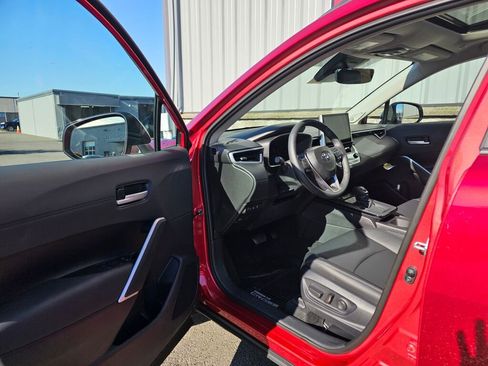 New 2026 Toyota Corolla Cross XLE image 11