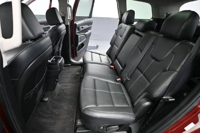 Used 2023 Kia Telluride SX Prestige AWD/4WD image 32