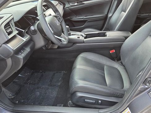 Used 2018 Honda Civic EX-L image 9