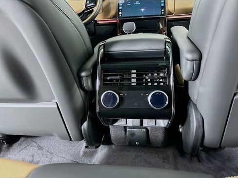 New 2026 Land Rover Range Rover Sport Dynamic SE AWD/4WD image 24