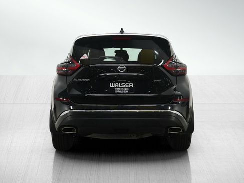 Used 2019 Nissan Murano S image 4