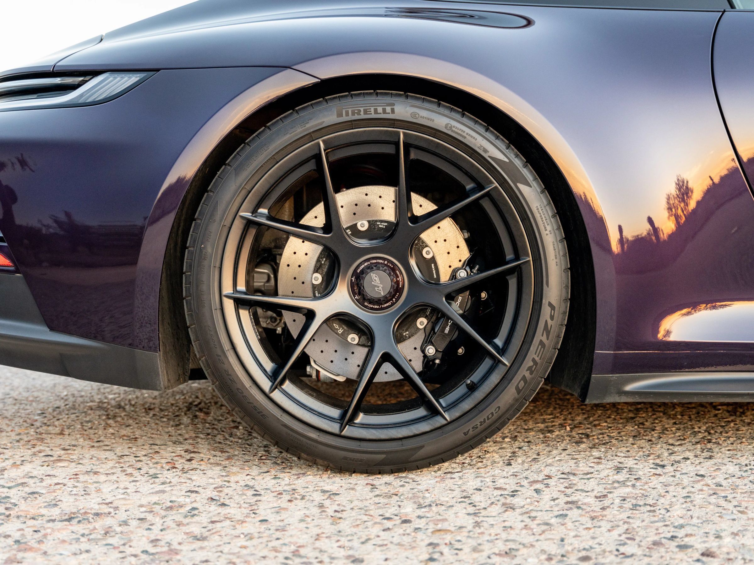 Used 2024 Porsche 911 GT3 RS RWD image 31