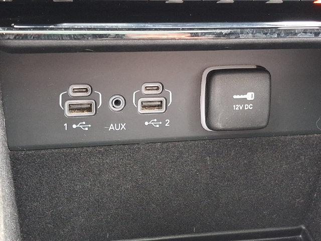 Used 2022 Jeep Grand Cherokee Limited AWD/4WD image 27