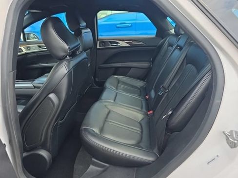 Used 2020 Lincoln MKZ Reserve w/ Monochromatic Package AWD/4WD image 8