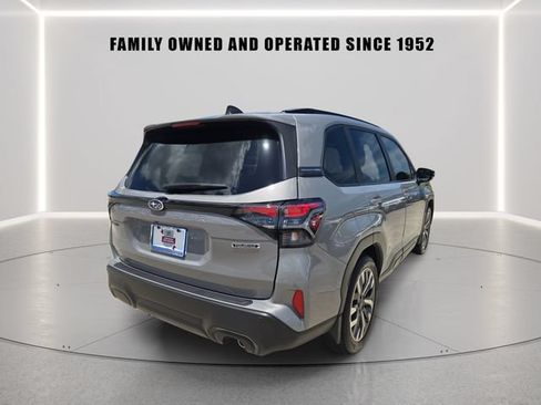 Certified 2025 Subaru Forester Touring w/ Popular Package - Touring AWD/4WD image 3