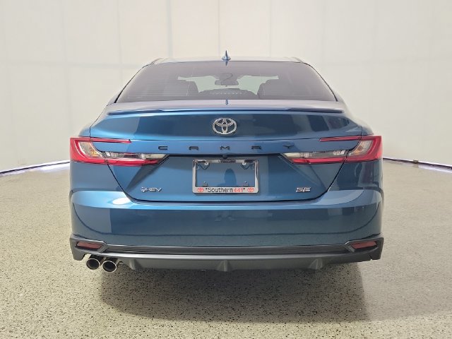 Used 2026 Toyota Camry SE FWD image 6