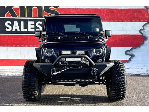 Used 2015 Jeep Wrangler Unlimited Sahara w/ Connectivity Group image 3