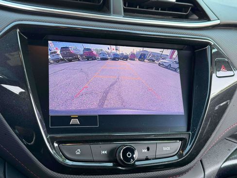 Used 2022 Chevrolet TrailBlazer RS w/ Technology Package image 17
