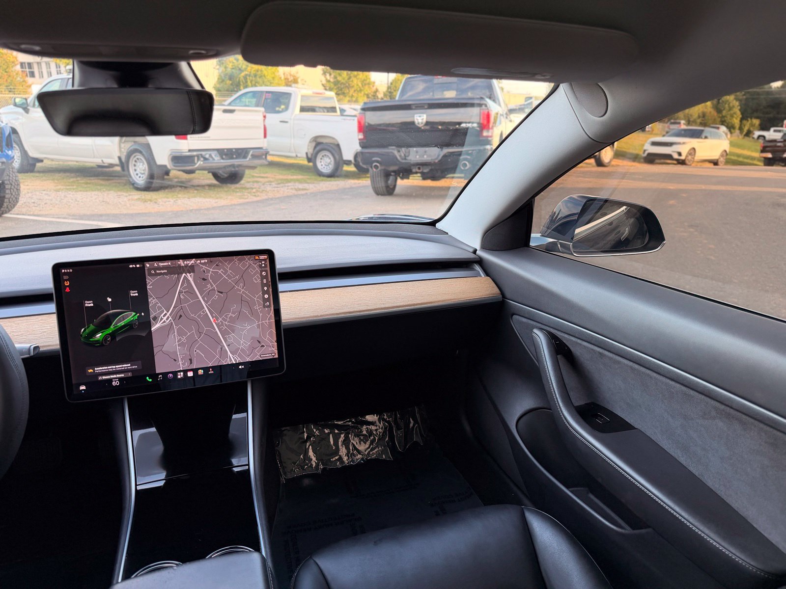 Used 2020 Tesla Model 3 Standard Range Plus RWD image 31