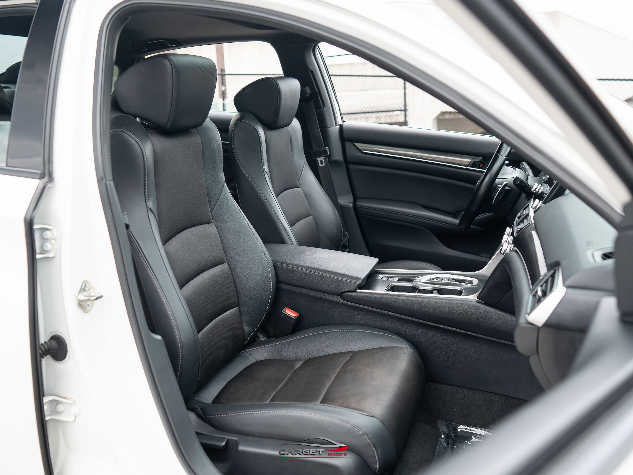 Used 2020 Honda Accord Sport image 17