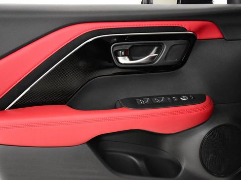 New 2025 Acura ADX A-Spec image 7