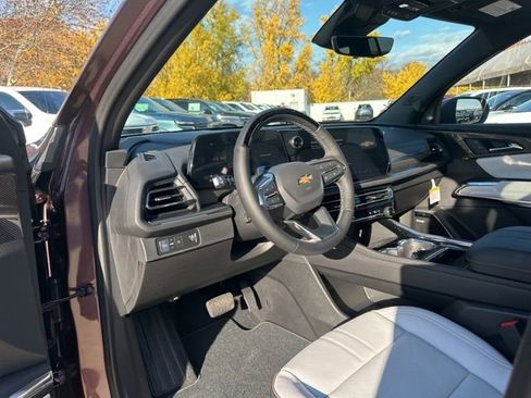 New 2026 Chevrolet Traverse High Country image 16