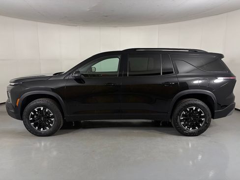 Used 2025 Chevrolet Traverse Z71 AWD/4WD image 5