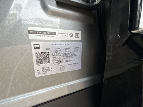 Certified 2026 Cadillac Vistiq Sport image 33