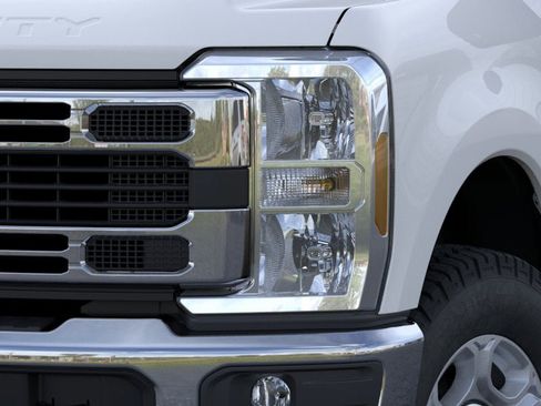 New 2026 Ford F250 XLT AWD/4WD image 40