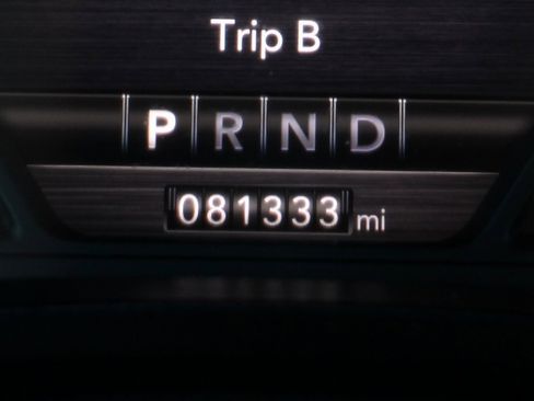 Used 2019 RAM 1500 Laramie image 23