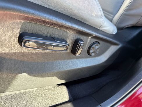 Used 2021 Honda CR-V EX-L image 4