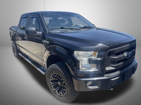 Used 2015 Ford F150 XL w/ Equipment Group 101A Mid AWD/4WD image 3