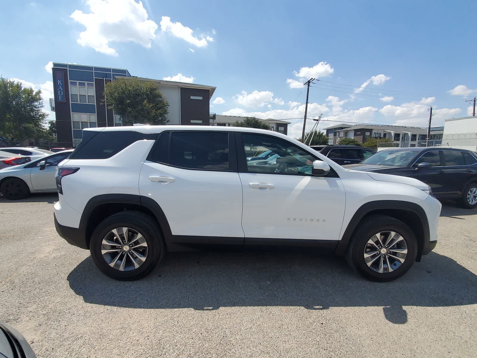 Used 2026 Chevrolet Equinox LT w/ Convenience Package II FWD image 7