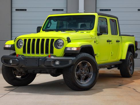 Used 2021 Jeep Gladiator Rubicon w/ Trailer Tow Package AWD/4WD image 1