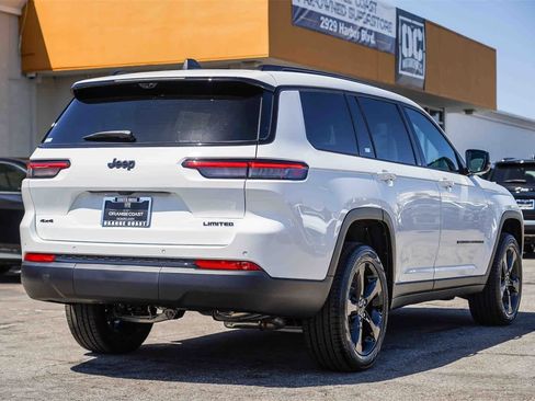 New 2025 Jeep Grand Cherokee L Limited w/ Luxury Tech Group II image 6