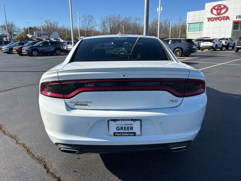 Used 2018 Dodge Charger R/T w/ Plus Group image 18