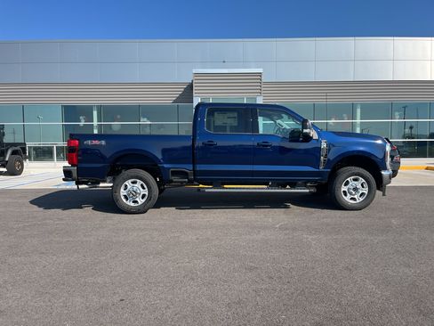 New 2027 Ford F350 XLT w/ XLT Premium Package AWD/4WD image 4