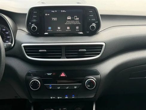 Used 2020 Hyundai Tucson SE w/ Winter Weather Package AWD/4WD image 14