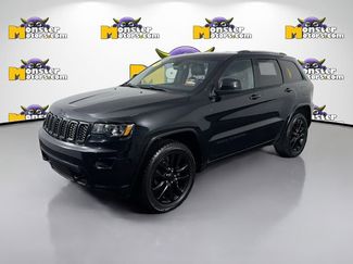 Used 2019 Jeep Grand Cherokee Altitude video 1