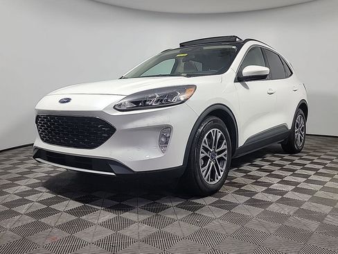 Used 2020 Ford Escape SEL FWD image 12