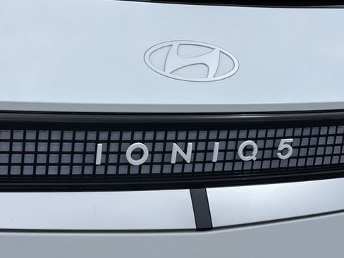 New 2026 Hyundai Ioniq 5 Limited RWD image 8