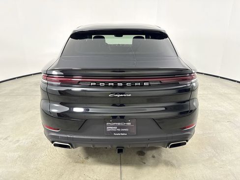 Certified 2024 Porsche Cayenne Coupe AWD/4WD image 6