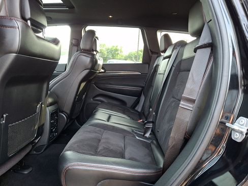 Used 2020 Jeep Grand Cherokee Trailhawk AWD/4WD image 10