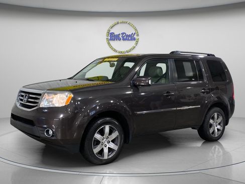 Used 2015 Honda Pilot Touring image 1