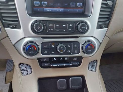 Used 2016 GMC Yukon SLT w/ Open Road Package image 31